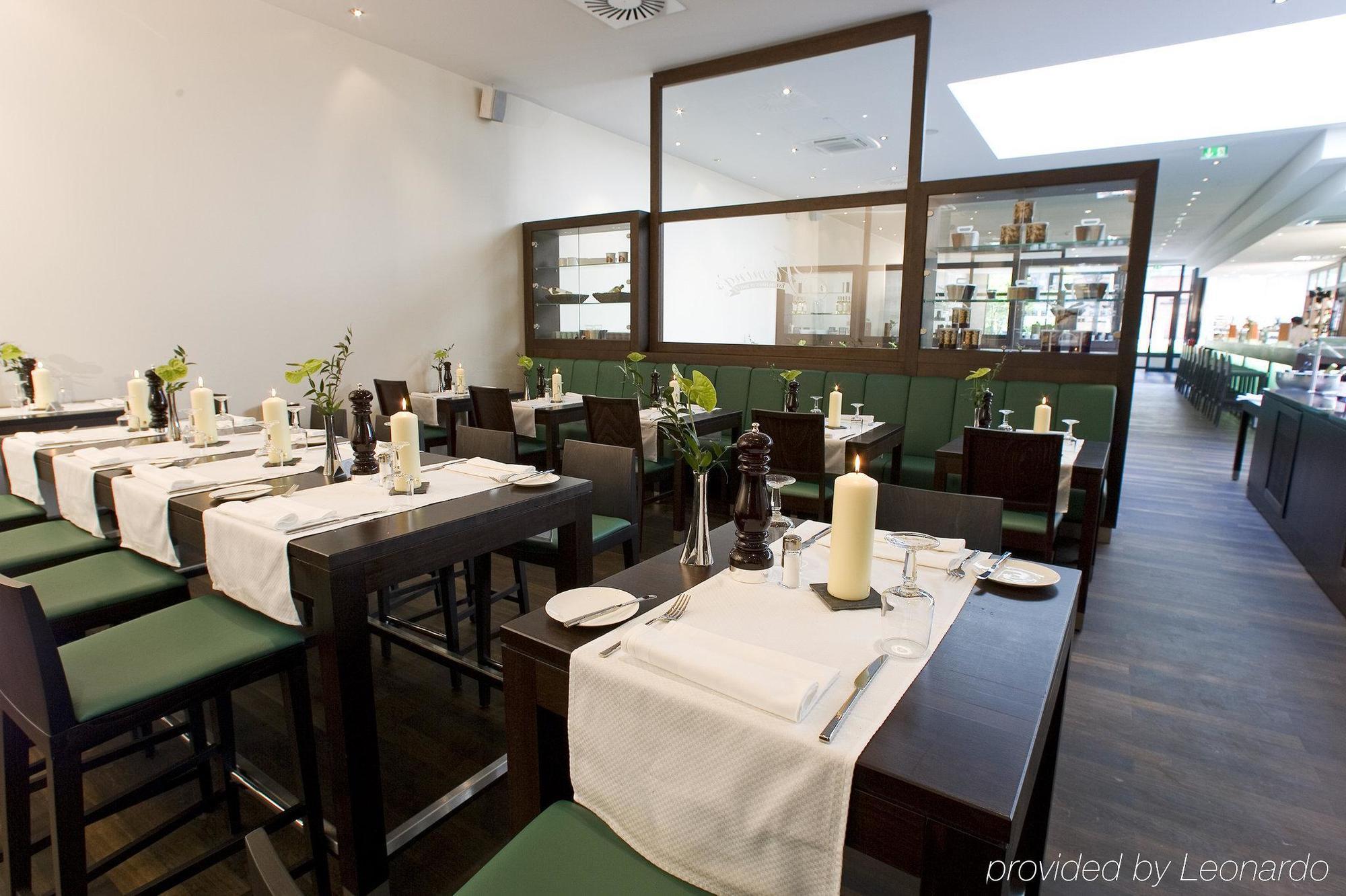Flemings Hotel Wien-Stadthalle Restoran fotoğraf
